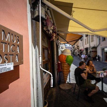 Hotel Domus Antica Aosta Zewnętrze zdjęcie